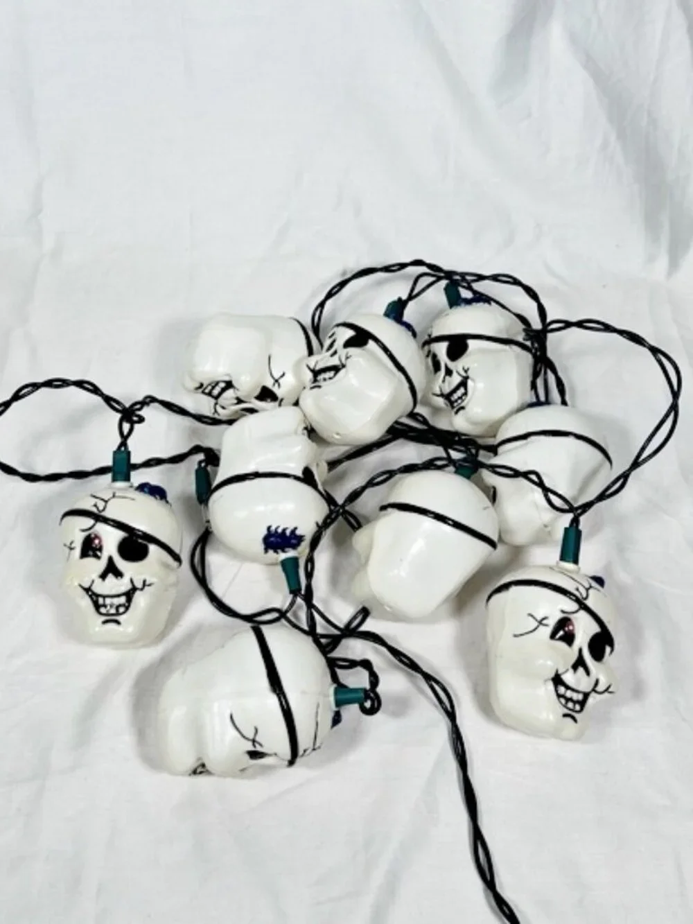 Vintage Pirate Skull Skeleton Blow Mold Halloween String Lights